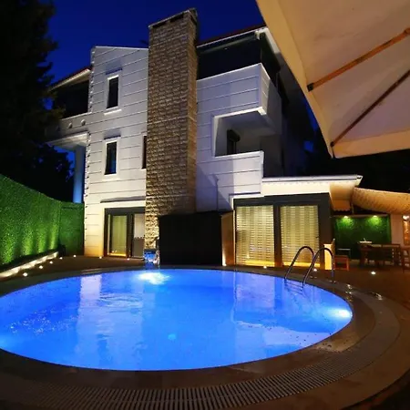 Villa De Papel